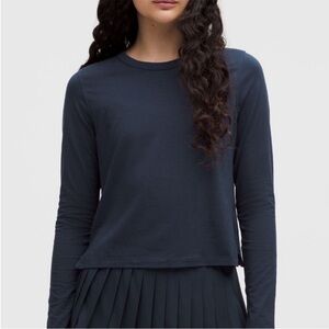Lululemon Classic Fit Cotton Blend Long Sleeve Tee Navy Blue Top Women’s Size 10